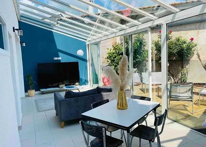 Maison Centre Confortable Feriehus